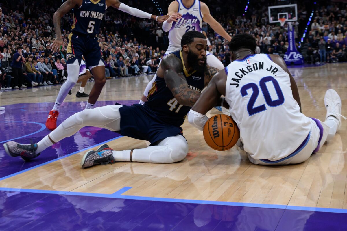 Jackson out six weeks with MCL tear, Markkanen day-to-day